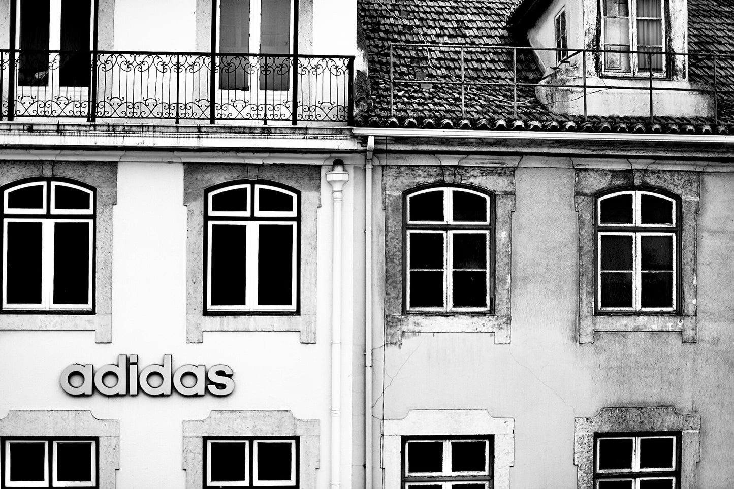 Historical Adidas, Lisbon